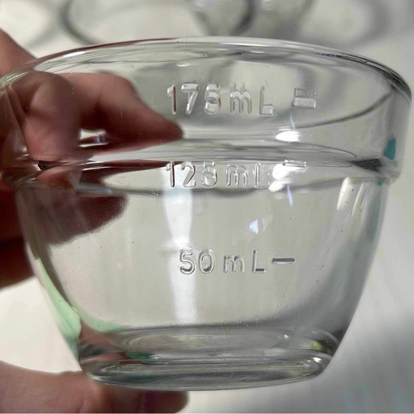 The Pampered Chef Kitchen Pampered Chef Glass Measuring Bowls 34